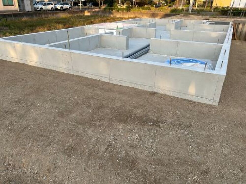 基礎工事完了しました。