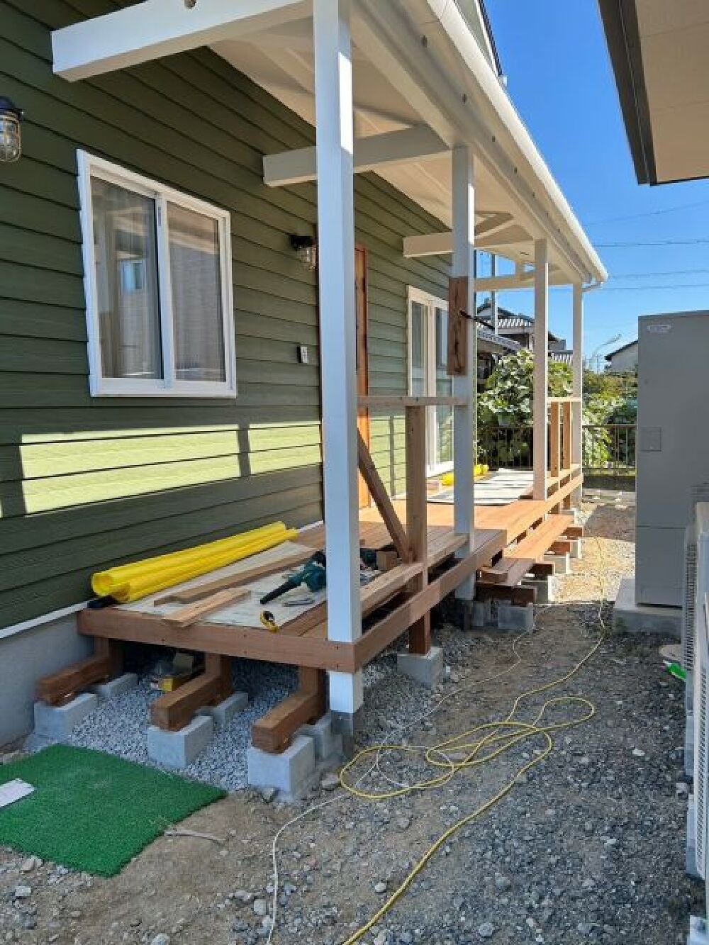 カバードポーチ