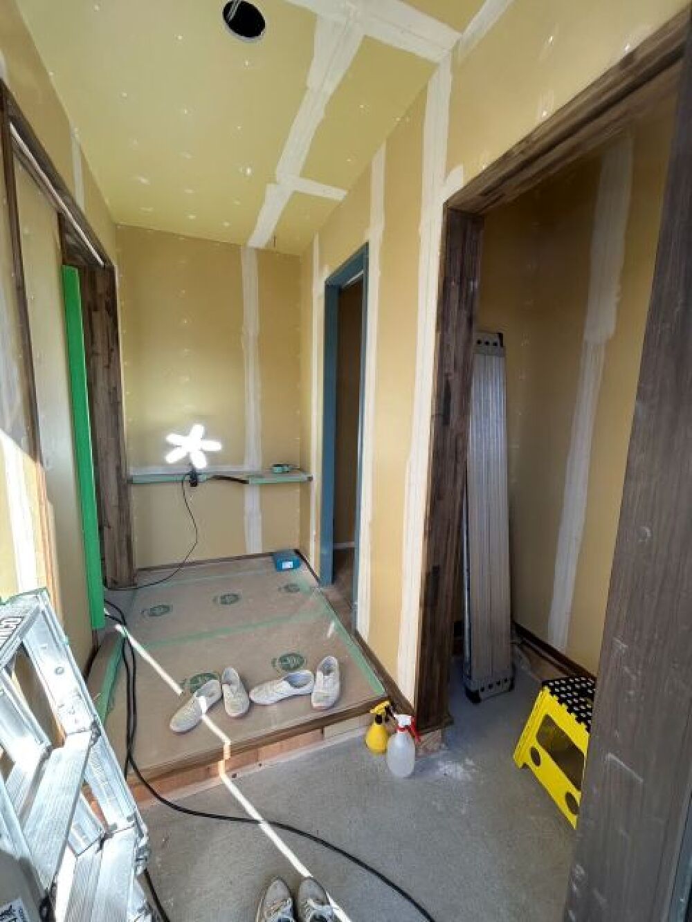 内装工事　壁紙